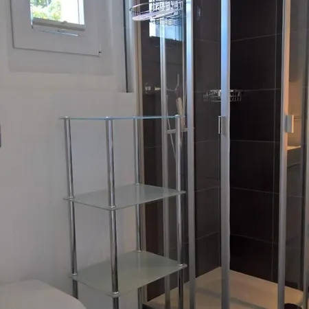 An Traumlage Mit Tessinerflair Appartement *